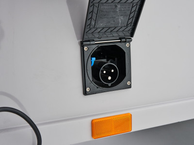 External 230V CEE power outlet