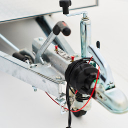 Braked chassis